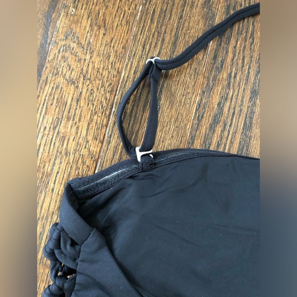 Red Carter Women’s S Black Side Lattice Strapless/Halter Cheeky Swim Suit - NWT! - Picture 15 of 16